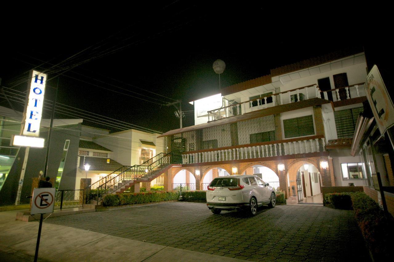 Hotel Maria De Lourdes Tuxtepec Exterior foto