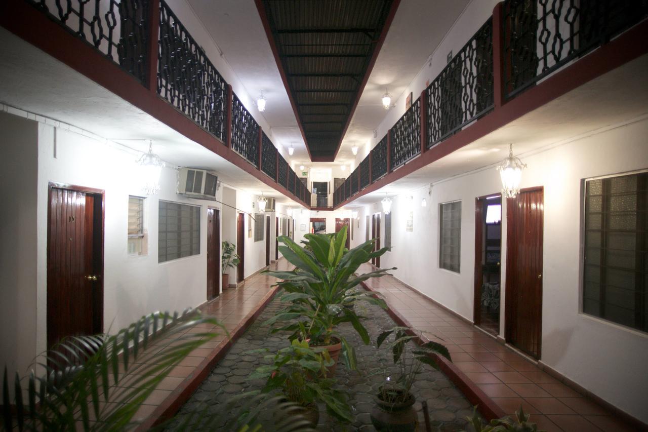Hotel Maria De Lourdes Tuxtepec Exterior foto